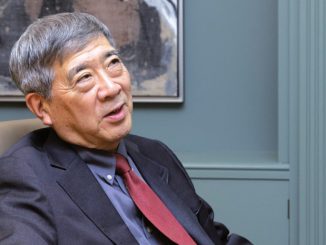 Kenneth Oye, Politólogo del Instituto Tecnológico de Massachusetts