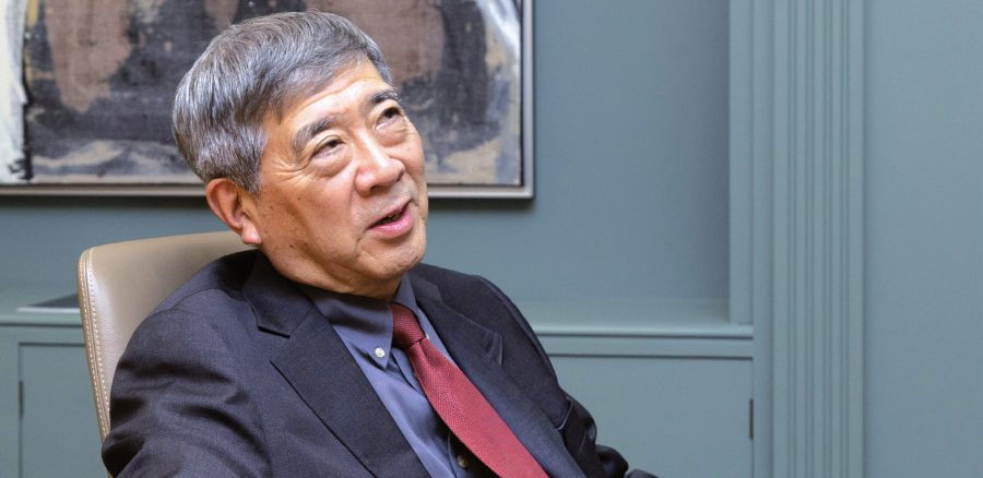 Kenneth Oye, Politólogo del Instituto Tecnológico de Massachusetts